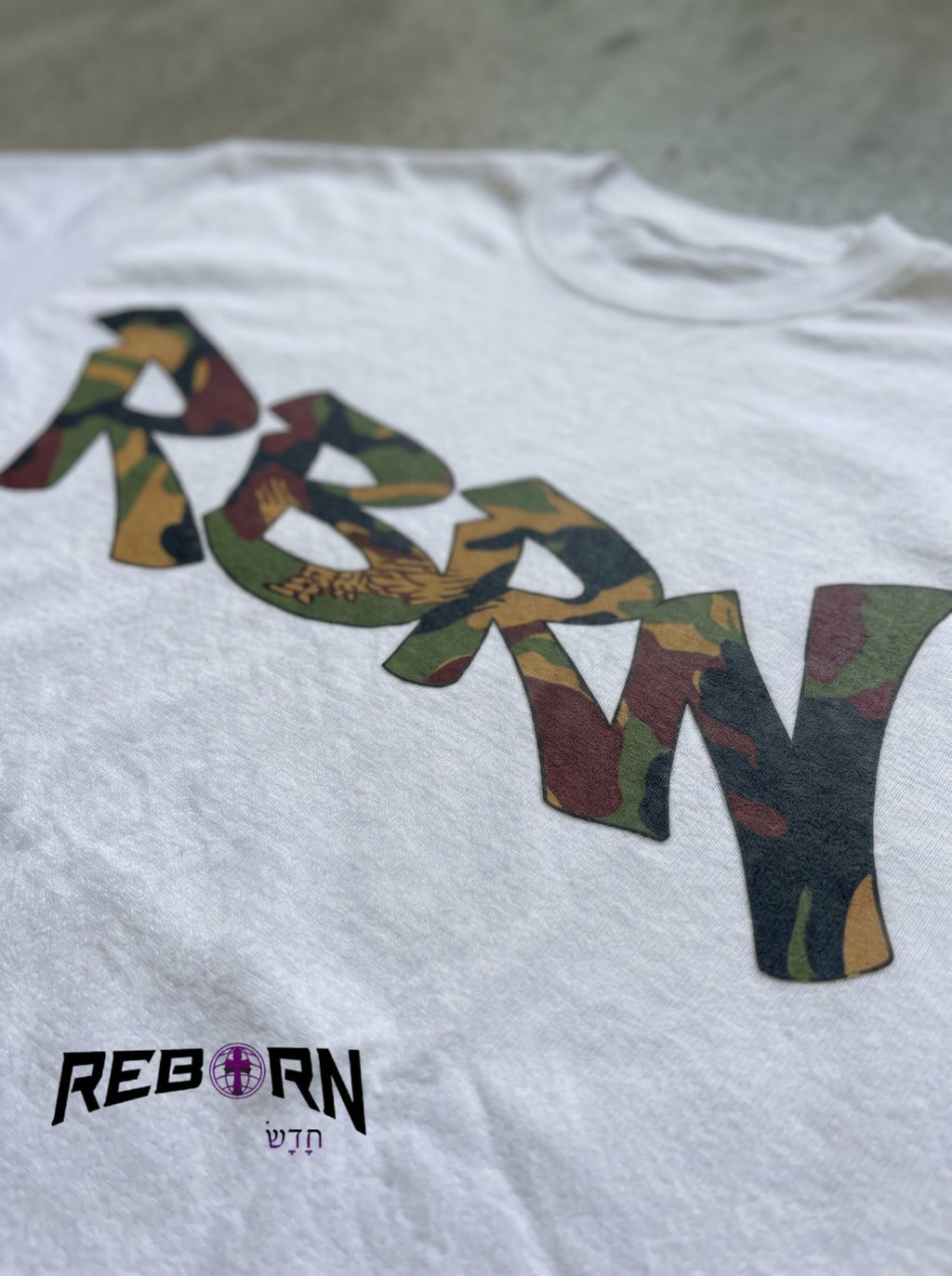 REBORN ZM Flag Tee – White